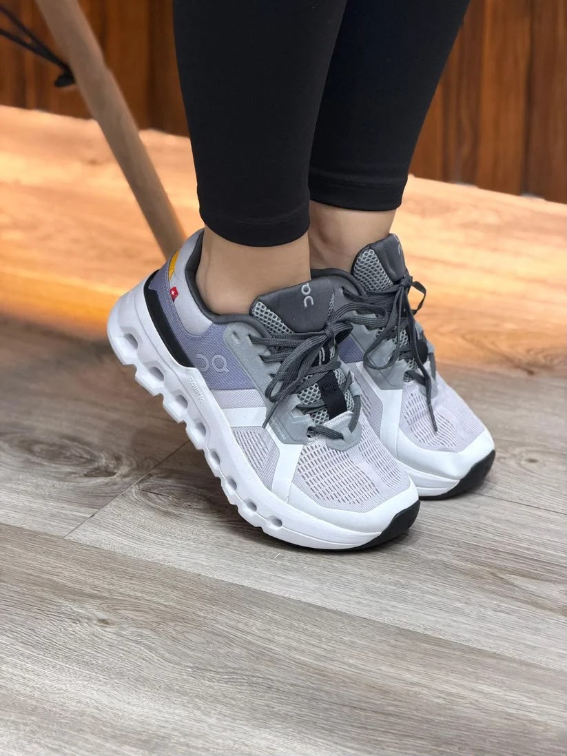Tenis On Cloud