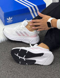 Tenis Adidas
