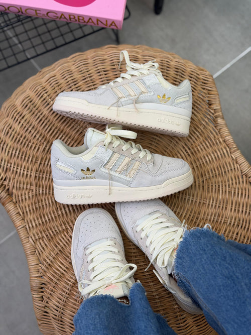 Adidas Forum