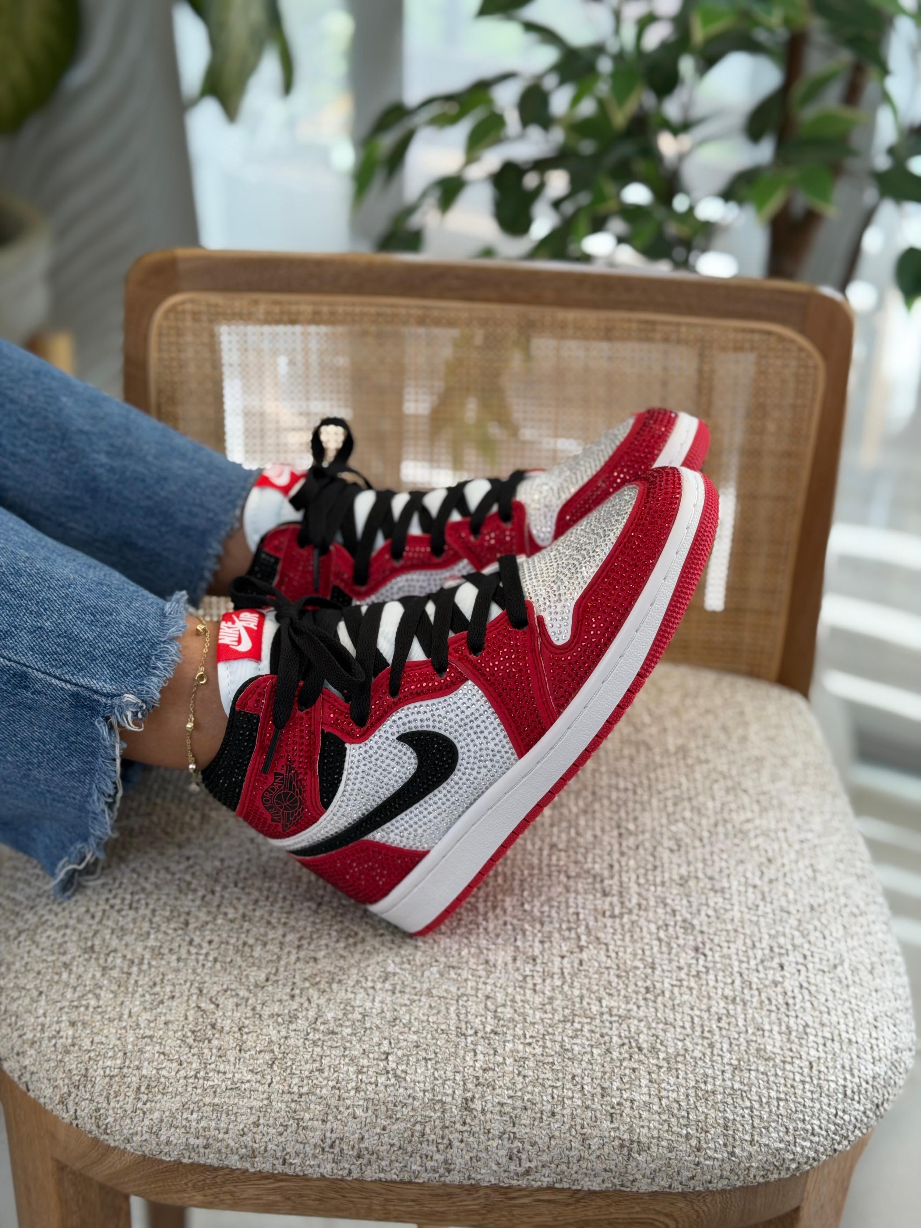 Tenis Nike Jordan Retro 1