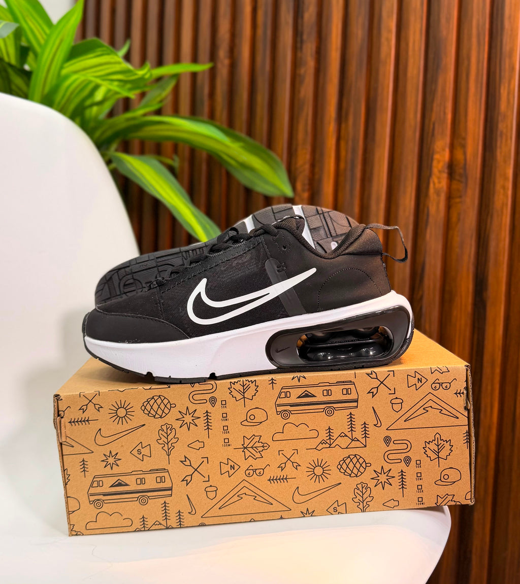 Tenis Nike Intrik