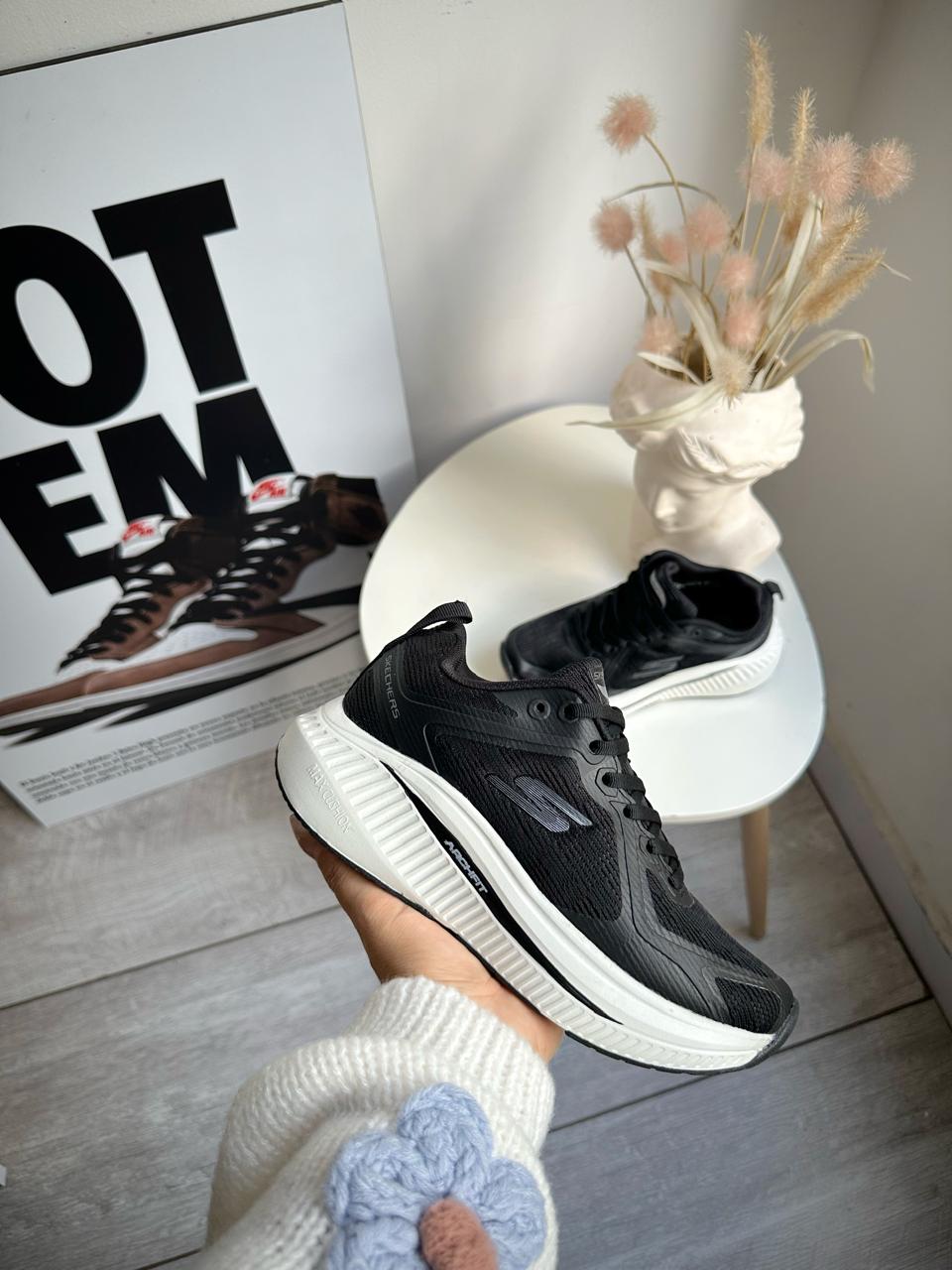 Tenis Skechers