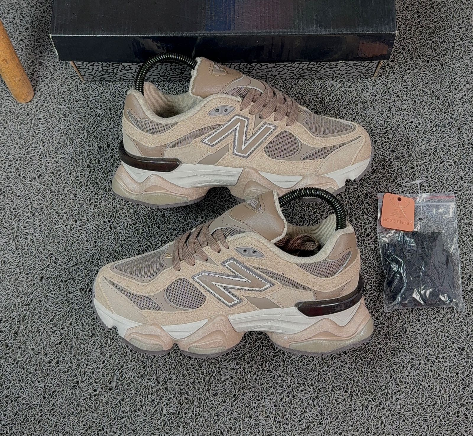 Tenis New Balance 9060