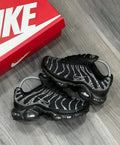 Tenis Nike Tn