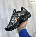 Tenis Nike Tn