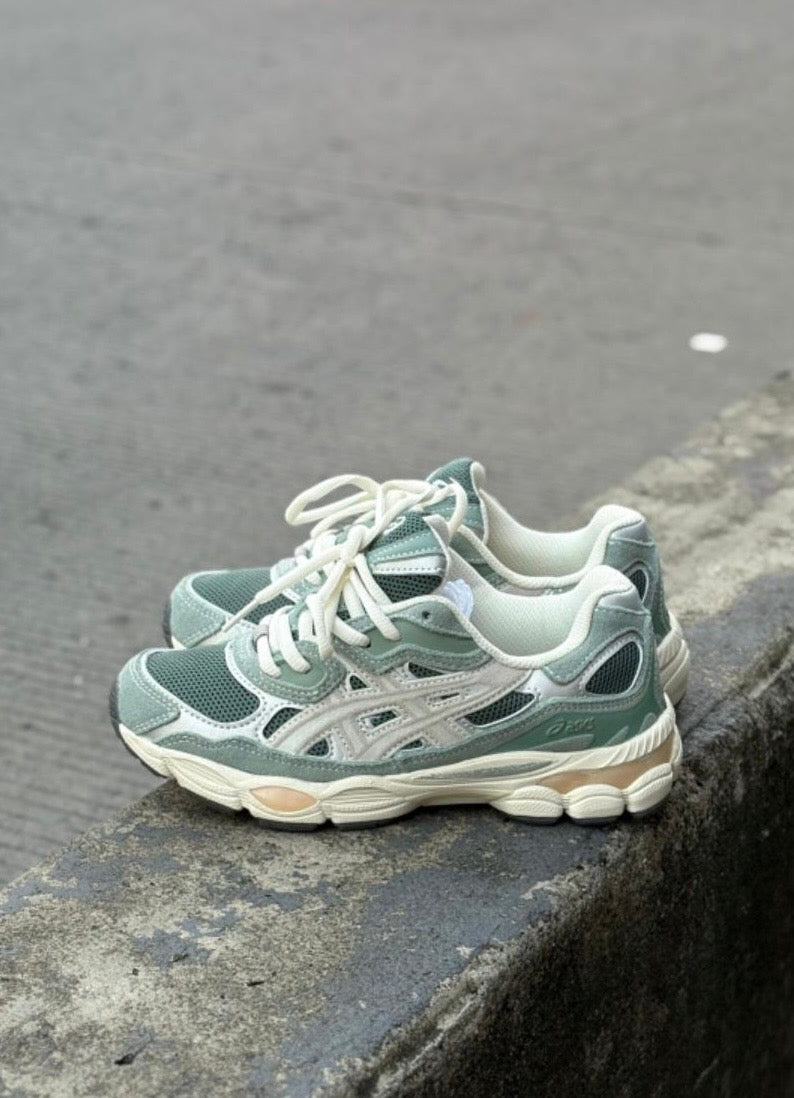 Tenis Asics